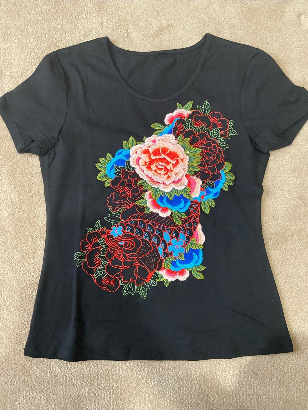 Black Floral 3D Embroidered Short-Sleeve Tee